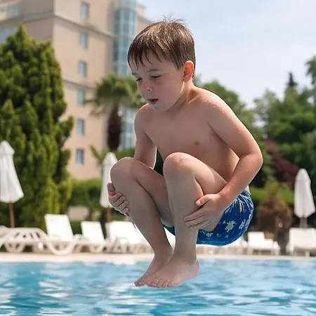 Alba Hotel