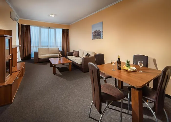 阿尔巴全包酒店